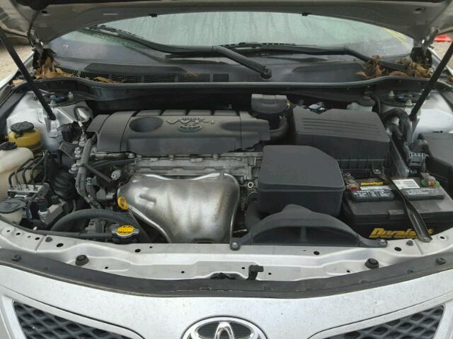 4T1BF3EK5BU636343 - 2011 TOYOTA CAMRY BASE SILVER photo 7