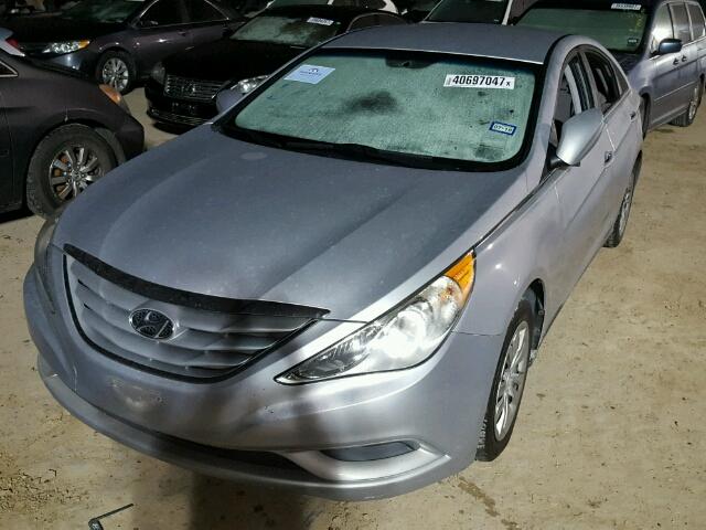 5NPEB4AC0CH470312 - 2012 HYUNDAI SONATA GLS GRAY photo 2