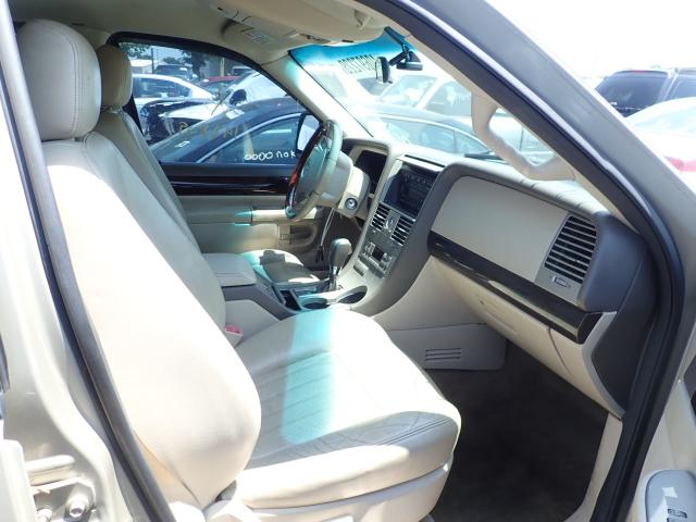 5LMEU88H54ZJ01189 - 2004 LINCOLN AVIATOR 棕色 照片 5