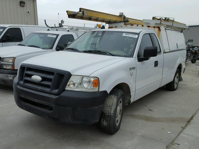 1FTRF12217KD42338 - 2007 FORD F150 WHITE photo 2