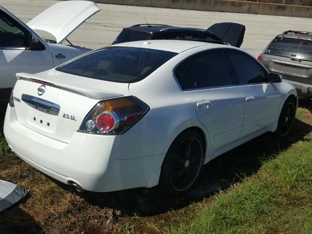 1N4AL2AP6CN543885 - 2012 NISSAN ALTIMA WHITE photo 4