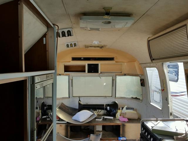 1STAEAR27FJ502749 - 1985 AIRS EXCELLA ვერცხლისფერი ფოტო 9