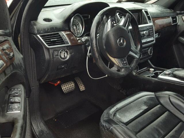 4JGDA7EB7CA047716 - 2012 MERCEDES-BENZ ML 63 AMG BLACK photo 9