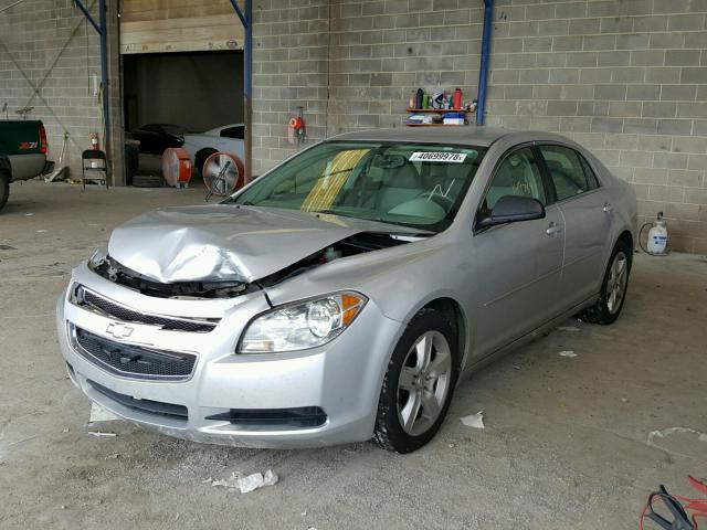 1G1ZB5E02CF121727 - 2012 CHEVROLET MALIBU LS ვერცხლისფერი ფოტო 2