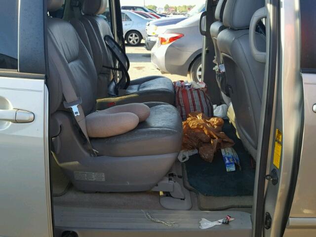 5TDZK22C68S137005 - 2008 TOYOTA SIENNA GRAY photo 6