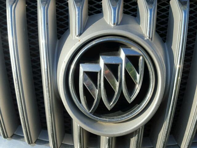 1G4GC5GG4AF146384 - 2010 BUICK LACROSSE C WHITE photo 9