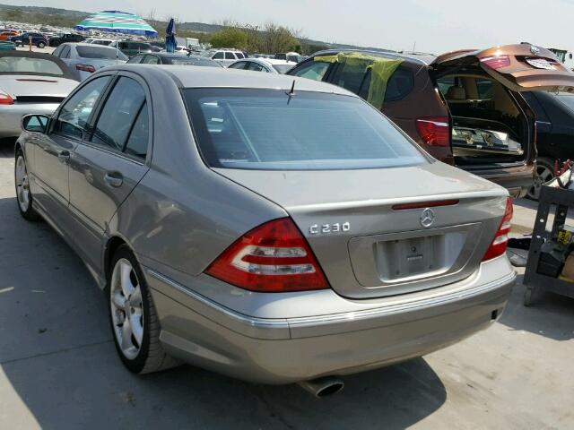 WDBRF52H76F790729 - 2006 MERCEDES-BENZ C GENERATI SILVER photo 3