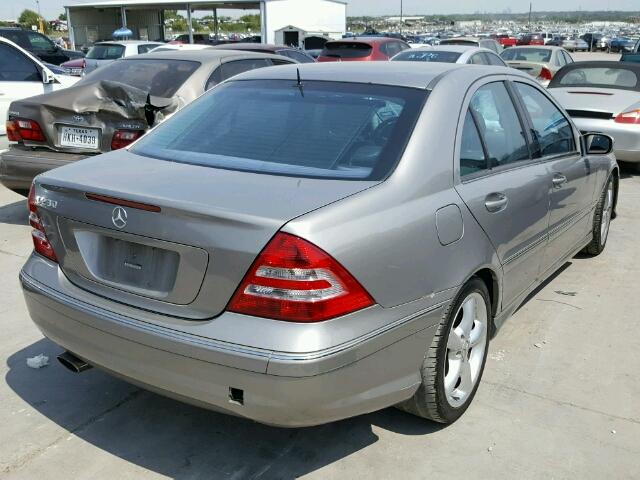 WDBRF52H76F790729 - 2006 MERCEDES-BENZ C GENERATI SILVER photo 4