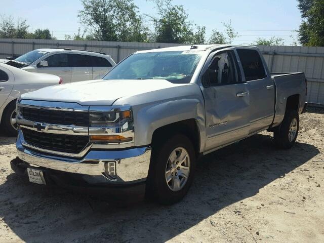 3GCPCREC4HG107797 - 2017 CHEVROLET SILVERADO SILVER photo 2