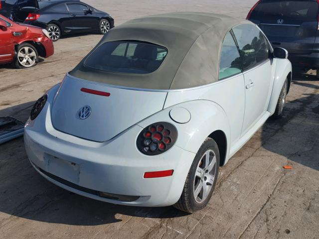 3VWPF31Y36M309757 - 2006 VOLKSWAGEN NEW BEETLE 蓝色 照片 4