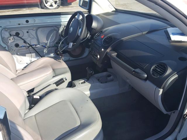 3VWPF31Y36M309757 - 2006 VOLKSWAGEN NEW BEETLE 蓝色 照片 5