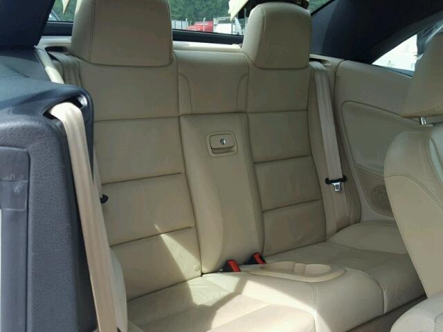 WVWFA7AH4BV001923 - 2011 VOLKSWAGEN EOS LUX 白色 照片 6