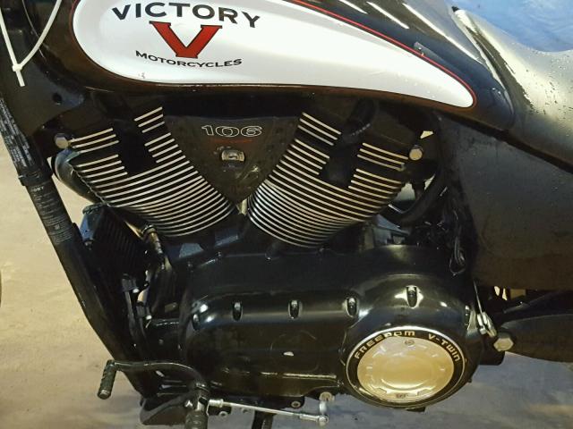 5VPWB36N8G3049305 - 2016 VICTORY MOTORCYCLES HIGH-BALL BLACK photo 7