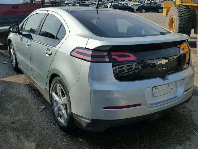 1G1RB6E45CU100519 - 2012 CHEVROLET VOLT SILVER photo 3