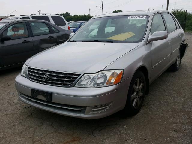 4T1BF28B43U287053 - 2003 TOYOTA AVALON XL SILVER photo 2