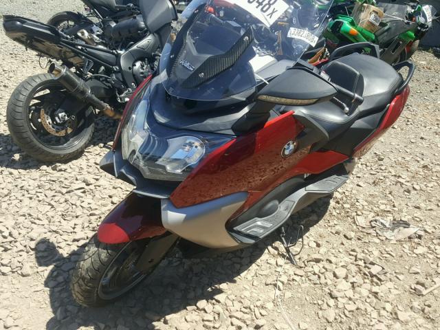 WB1013404DZC93928 - 2013 BMW C650 GT MAROON photo 2