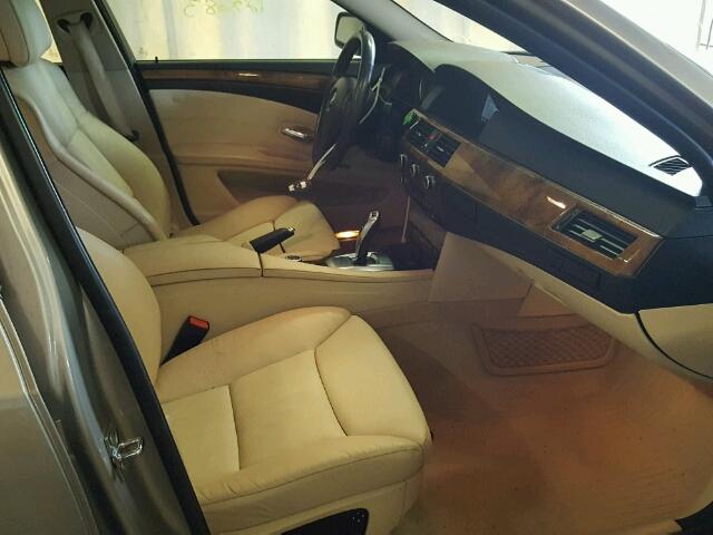 WBANV93569C135138 - 2009 BMW 535 XI TAN photo 5