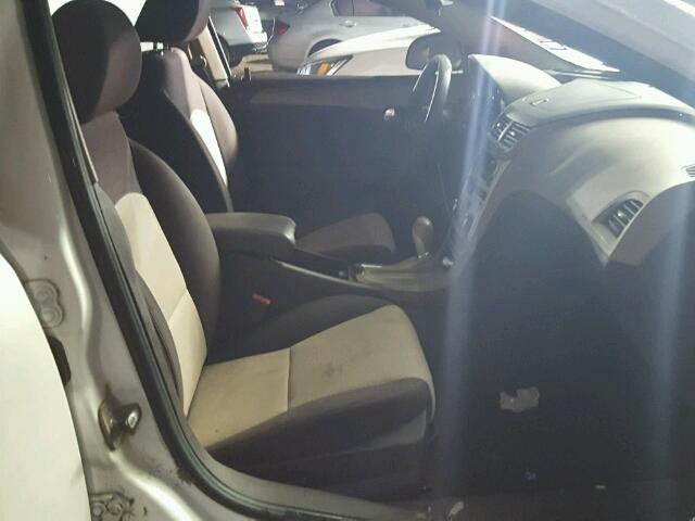 1G1ZC5EB4AF275903 - 2010 CHEVROLET MALIBU თეთრი ფოტო 5