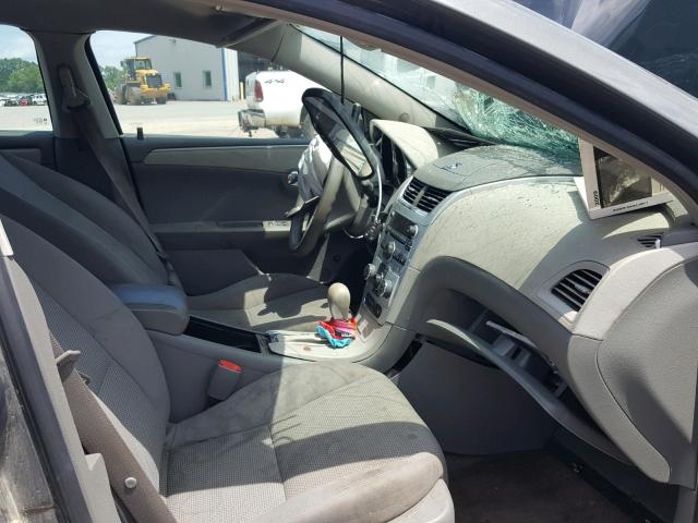 1G1ZG57B59F249744 - 2009 CHEVROLET MALIBU LS 灰色 照片 5