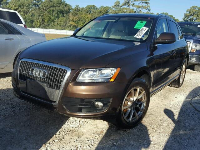 WA1CFAFP1BA054422 - 2011 AUDI Q5 PREMIUM BROWN photo 2