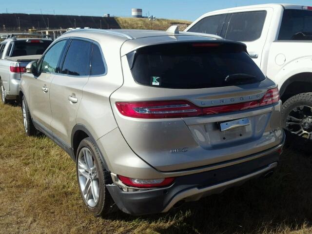 5LMCJ2A95FUJ13133 - 2015 LINCOLN MKC 银色 照片 3