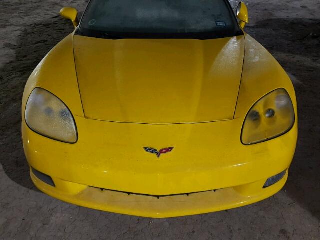 1G1YY26U075135065 - 2007 CHEVROLET CORVETTE YELLOW photo 7