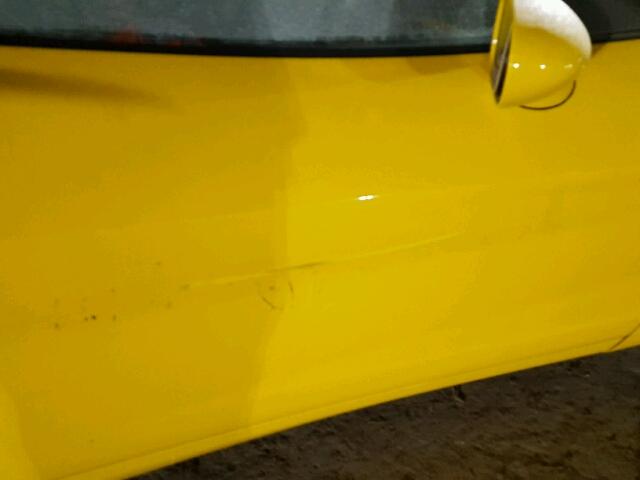 1G1YY26U075135065 - 2007 CHEVROLET CORVETTE YELLOW photo 9