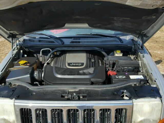 1J8HH58256C237839 - 2006 JEEP COMMANDER SILVER photo 7