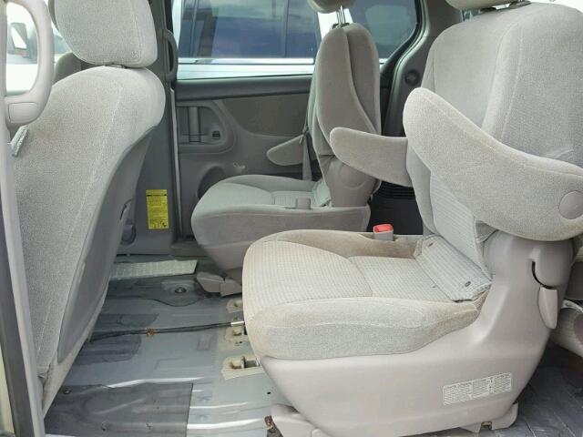 5TDZA23C26S438689 - 2006 TOYOTA SIENNA CE GRAY photo 6