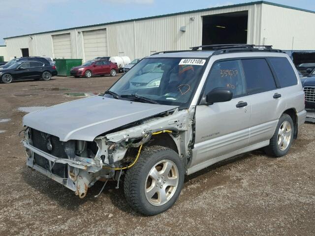 JF1SF65561H710608 - 2001 SUBARU FORESTER S SILVER photo 2