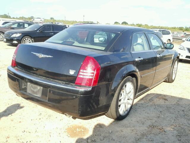 2C3LA63H46H105938 - 2006 CHRYSLER 300C BLACK photo 4