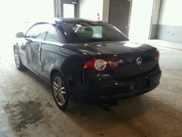 WVWFA71F98V014206 - 2008 VOLKSWAGEN EOS LUX 黑色 照片 3