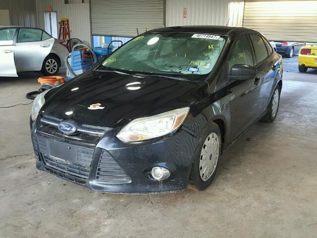 1FAHP3F25CL154110 - 2012 FORD FOCUS SE BLACK photo 2