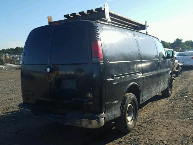 1GCFG25M221237728 - 2002 CHEVROLET EXPRESS G2 BLACK photo 4