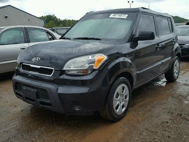 KNDJT2A12B7302916 - 2011 KIA SOUL BLACK photo 2