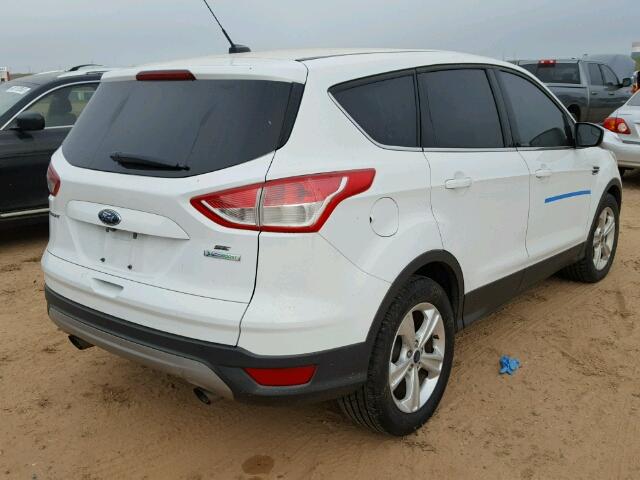 1FMCU0GX8GUA66606 - 2016 FORD ESCAPE SE WHITE photo 4