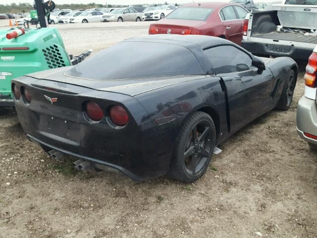 1G1YY25W985108144 - 2008 CHEVROLET CORVETTE BLACK photo 4