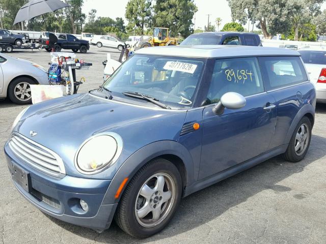 WMWML3C57ATX52261 - 2010 MINI COOPER CLU BLUE photo 2