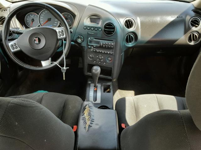 2G2WP552071123975 - 2007 PONTIAC GRAND PRIX SILVER photo 9