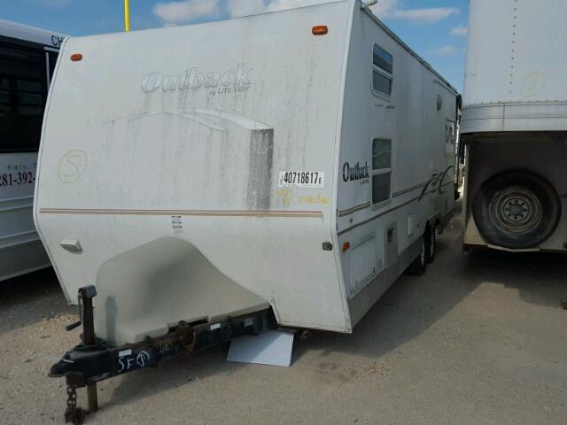 4YDT2602135902043 - 2003 KEYSTONE OUTBACK WHITE photo 2