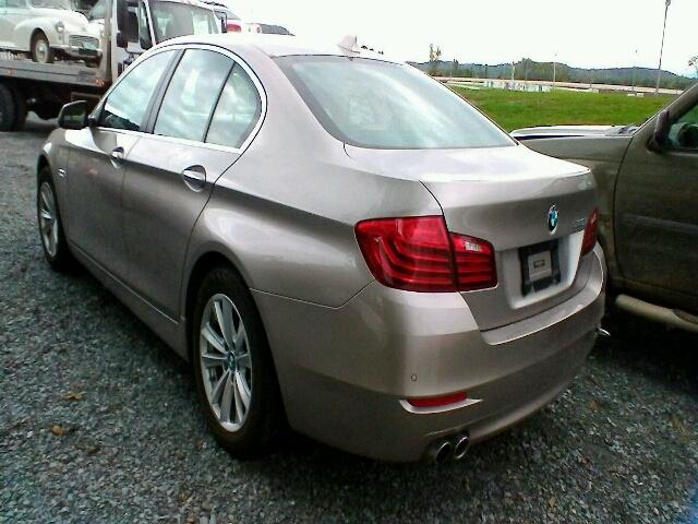 WBA5A5C55GD525403 - 2016 BMW 528 I SILVER photo 3