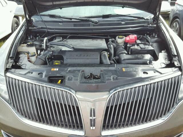 2LMHJ5AT2FBL03505 - 2015 LINCOLN MKT GRAY photo 7