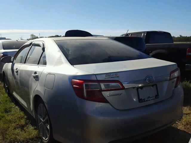 4T4BF1FK7CR249772 - 2012 TOYOTA CAMRY SILVER photo 3