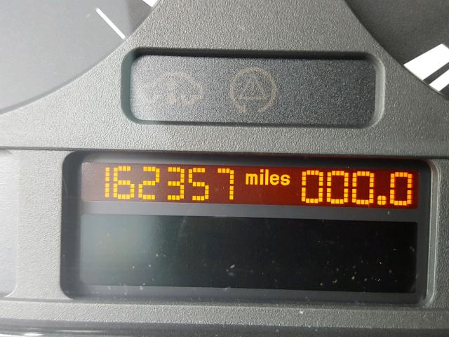 WBADT43452GY42614 - 2002 BMW 525 I AUTO SILVER photo 8