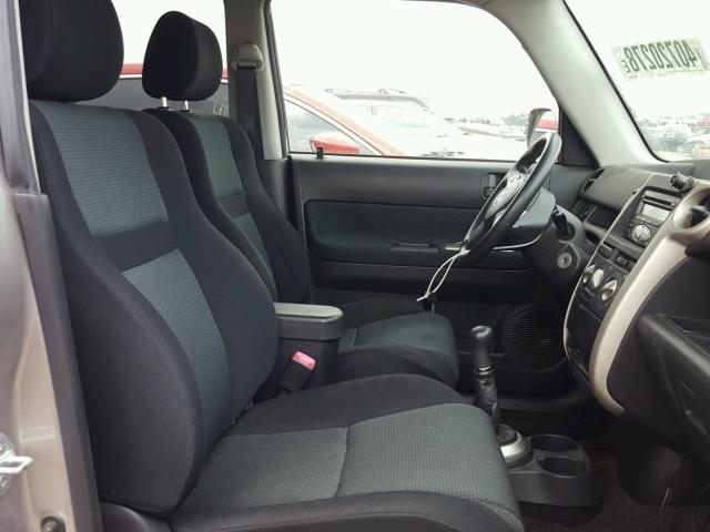 JTLKT334764072559 - 2006 TOYOTA SCION XB Gümüş foto 5