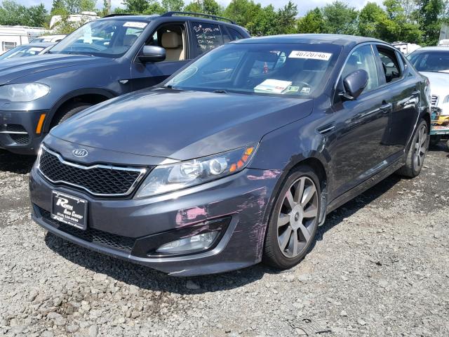 KNAGR4A64B5093235 - 2011 KIA OPTIMA SX GRAY photo 2