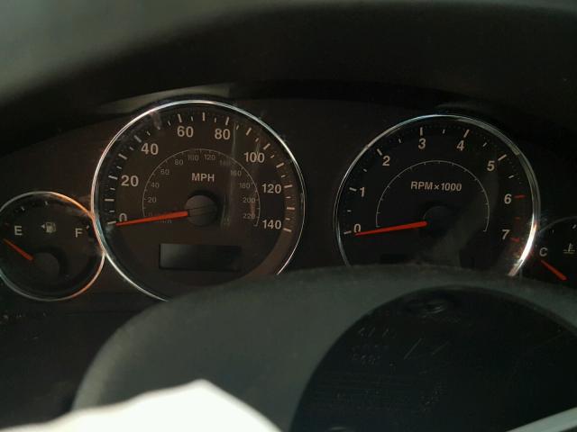 1J8HH48K39C501509 - 2009 JEEP COMMANDER WHITE photo 8