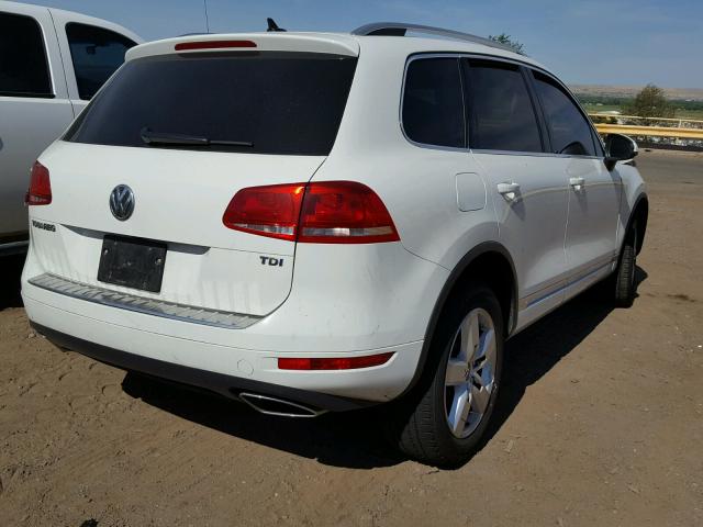 WVGEP9BP3DD005073 - 2013 VOLKSWAGEN TOUAREG V6 WHITE photo 4