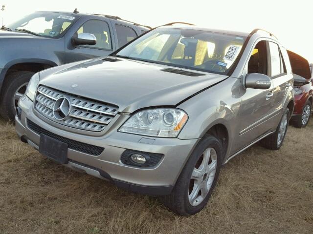 4JGBB86E86A113116 - 2006 MERCEDES-BENZ ML 350 SILVER photo 2