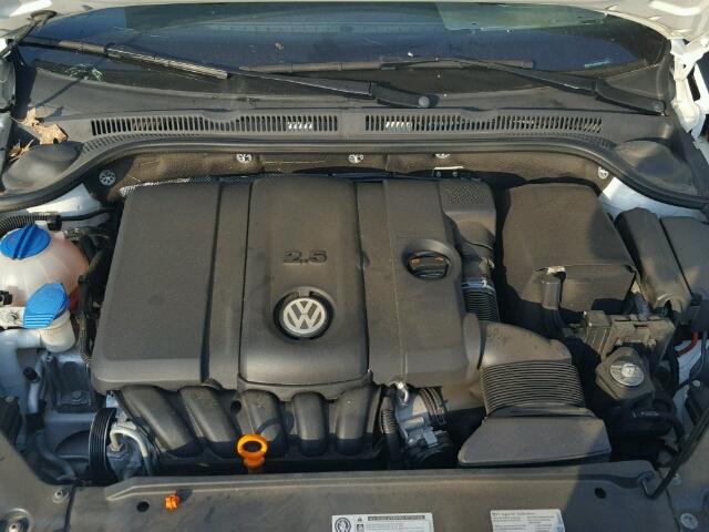3VWDP7AJ6DM443492 - 2013 VOLKSWAGEN JETTA SE 白色 照片 7